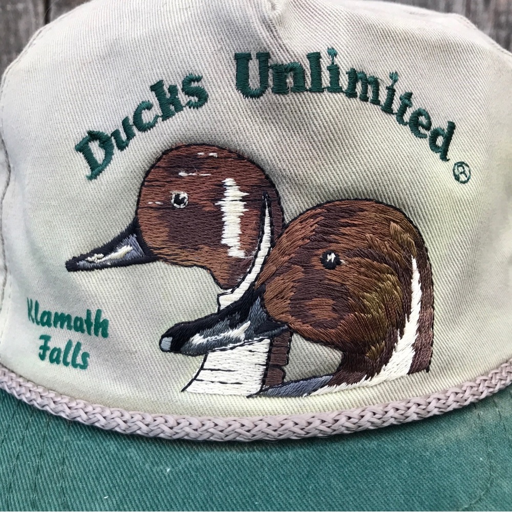 SOLD! Vintage Embroidered Ducks Unlimited Klamath Falls Oregon Cord Brim Hat OS - Picture 2 of 10
